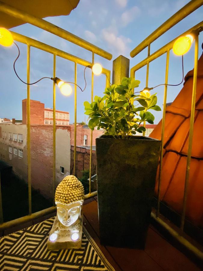 Home Cinema - Balcony - Wi-Fi & Streams ماغديبورغ المظهر الخارجي الصورة